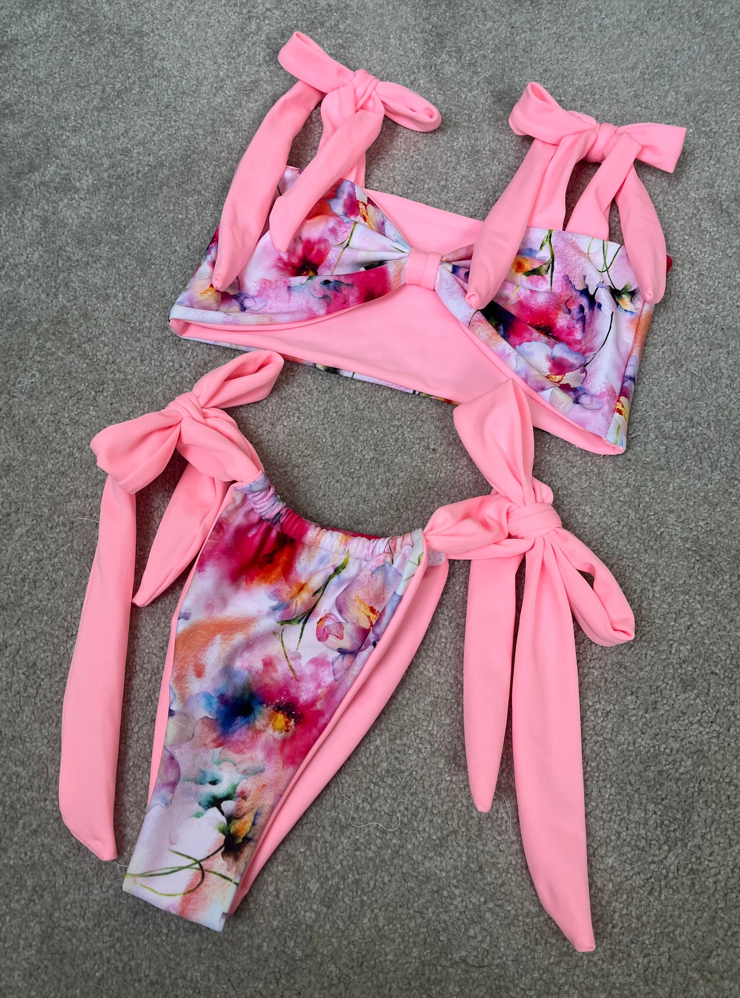 Floral Dream tie bandeau bikini