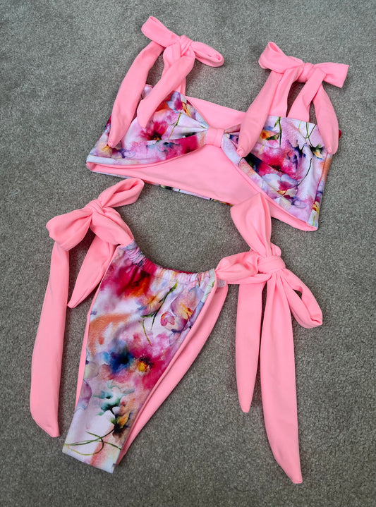 Floral Dream tie bandeau bikini