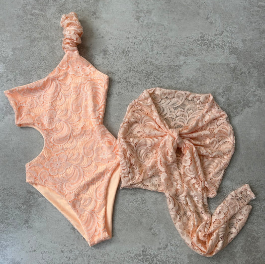 PEACH LACE SKIRT